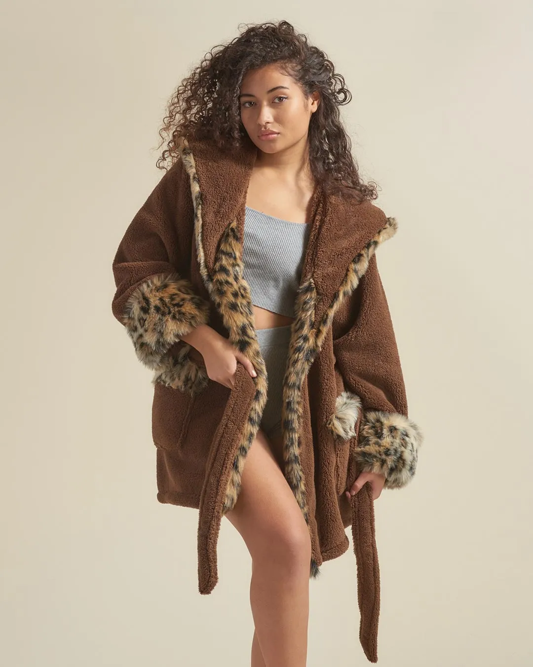 Leopard Classic Short Faux Fur Robe | Women's