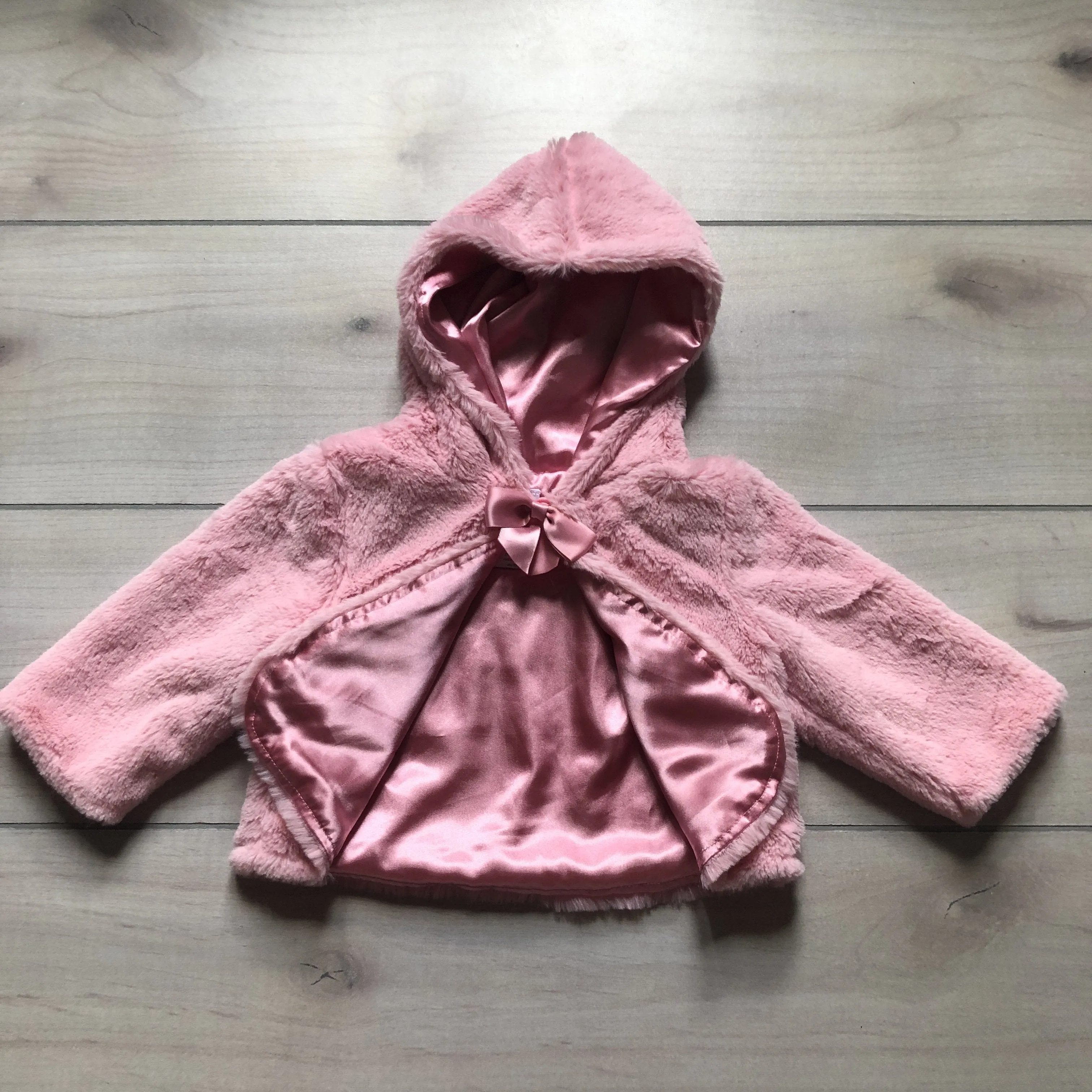 NEW Gymboree Pink Faux Fur Hooded Cape Coat