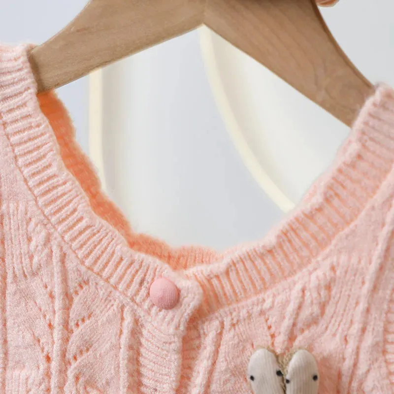 Trendy 2024 Kids Sweater Vest Cardigan Casual Elegant Lovely Bunny Decoration Everyday Fresh Leisure Fine Workmanship