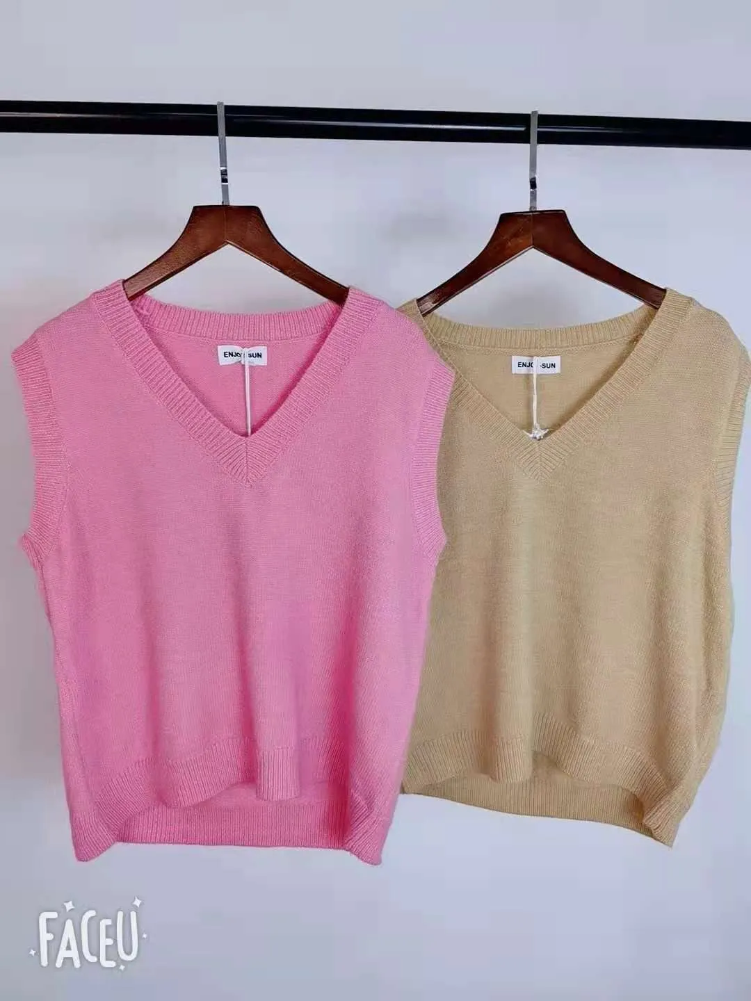 V neck Girls Pullover Autumn Winter Pink Knitted Sweaters Sleeveless Vest