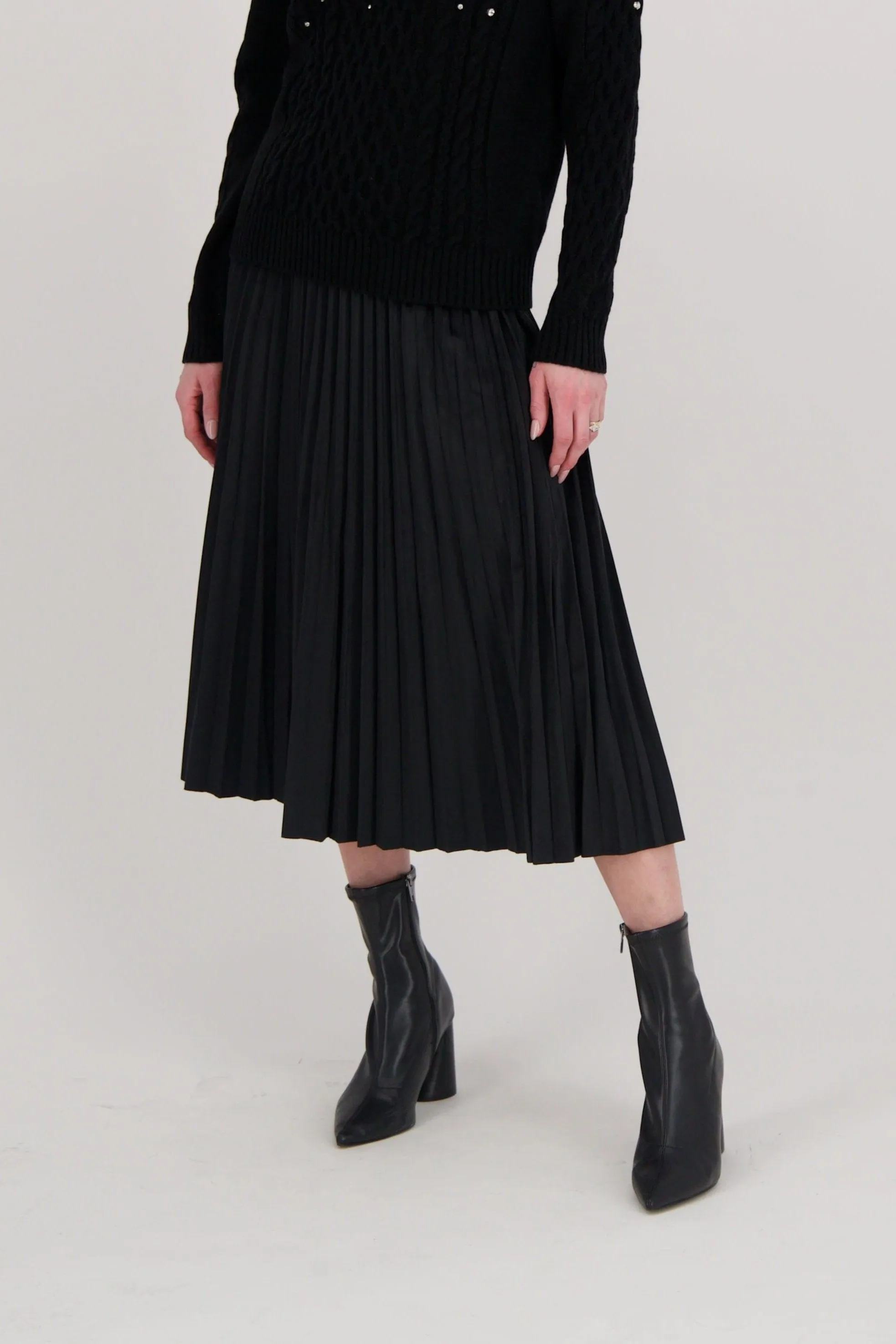 Velvet Pleated Skirt